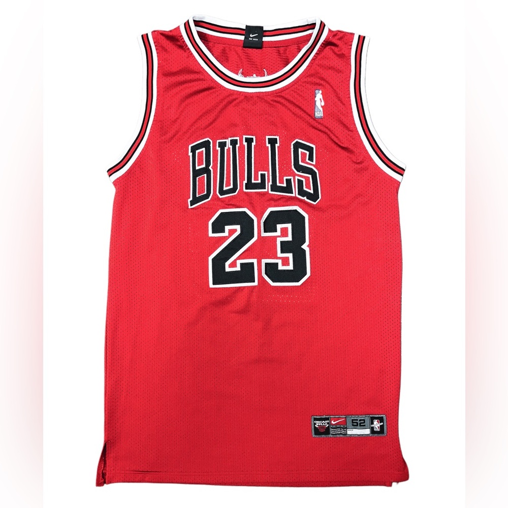 Chicago Bulls (Michael Jordan #23)